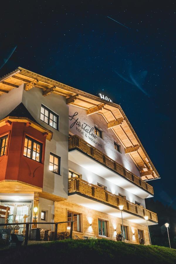 Hotel Sportalm - Adults Only Boutique Hotel باد كلينكيرشهايم المظهر الخارجي الصورة
